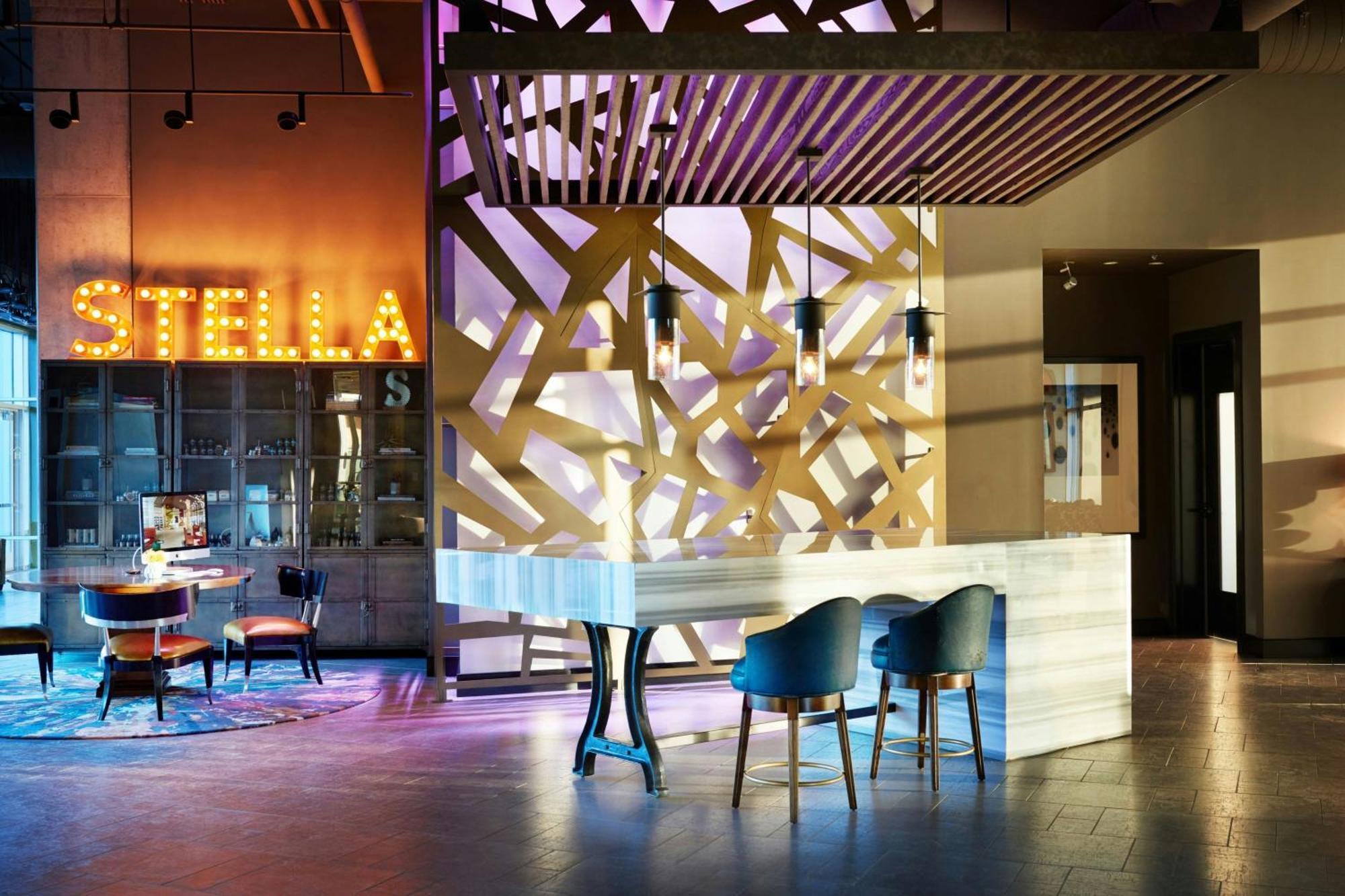 בריאן The Stella Hotel, Autograph Collection מראה חיצוני תמונה
